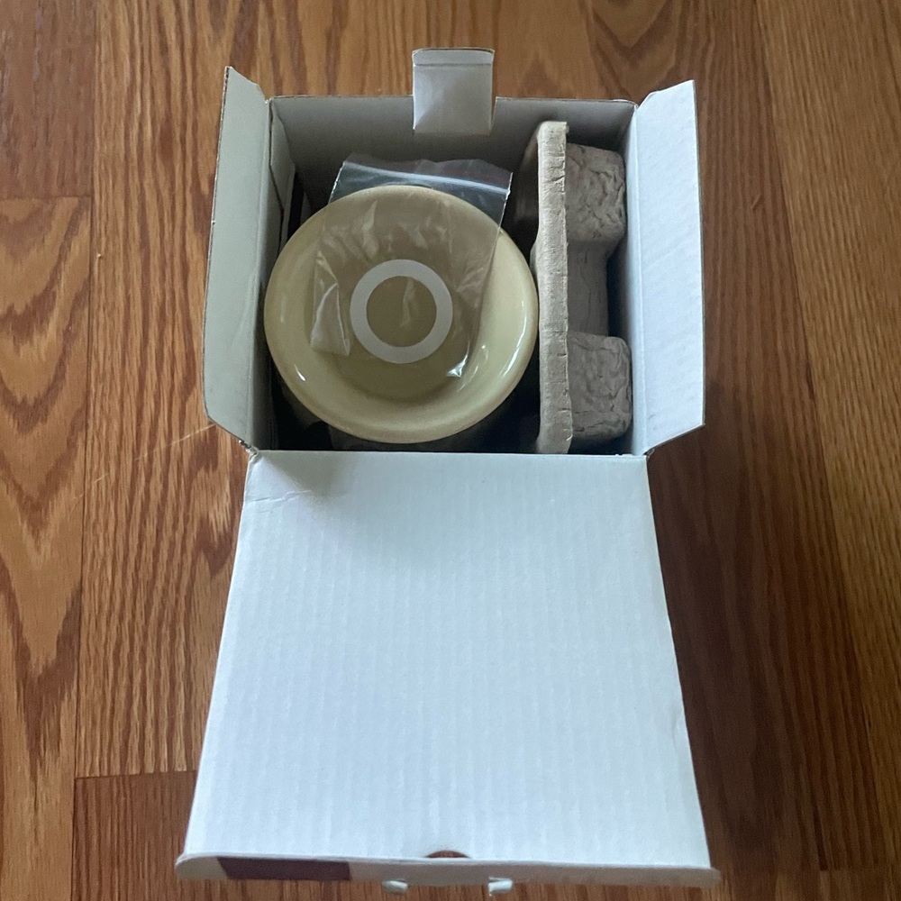 NIB Scentsy Plug-in Warmer | Never used box included | Portable | Rustic Star ⭐️ - Picture 6 of 11